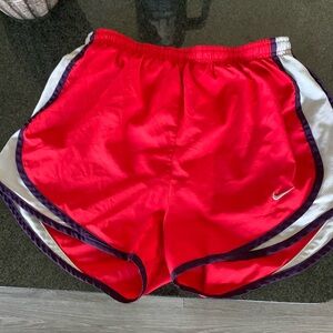 Red Nike Dri-fit shorts | Size Small